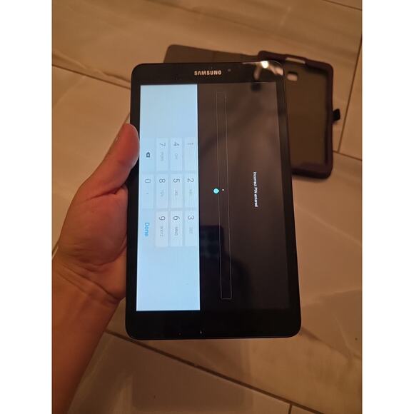 Samsung Galaxy Tab A8 SM-T380 16 GB, Wi-Fi, 8 in - Black unlocked - Picture 13 of 16